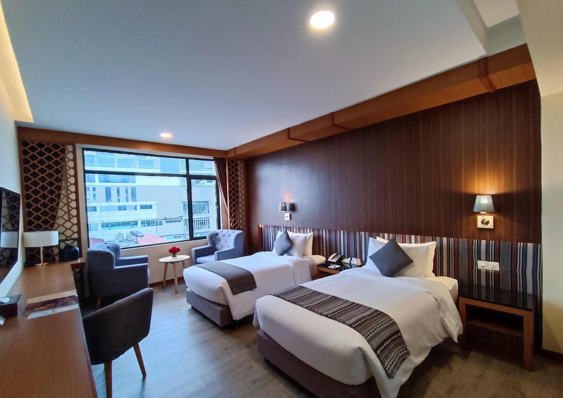 Room thumbnail